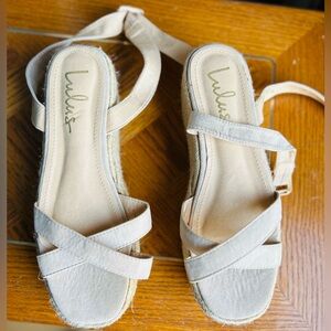 Lulu’s strap wedge sandal